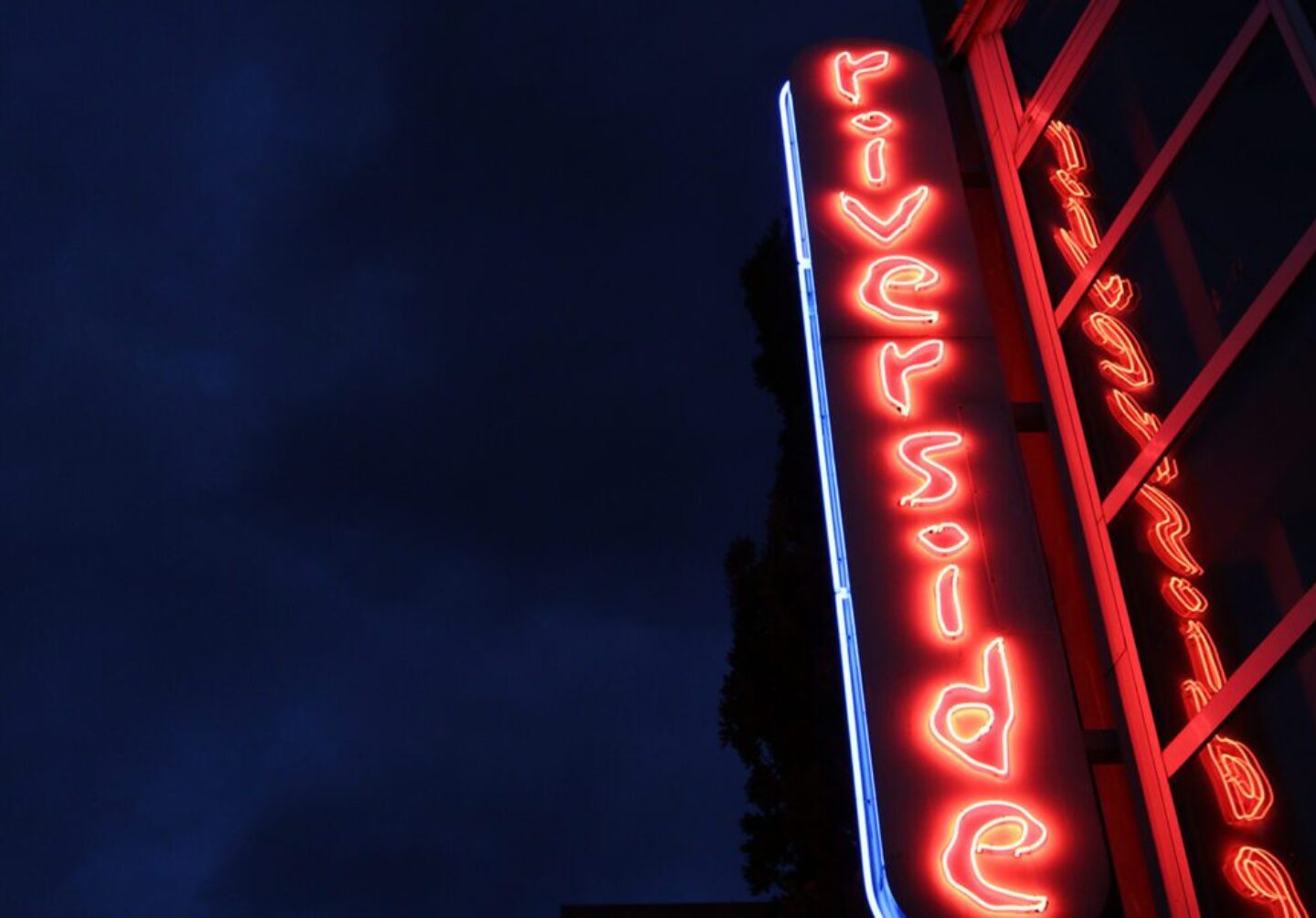 Velkommen til Riverside ungdomshus Velkommen til Riverside ungdomshus